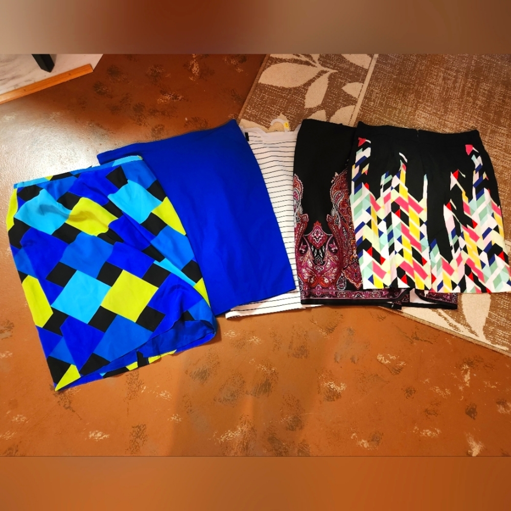 **Lot of 5 size 16 skirts.Nine West,New York & Company,Studio G***